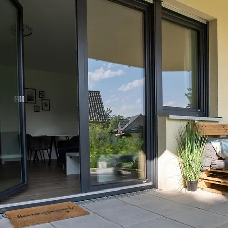 Potsdams Traumwohnung Mit 6 Schlafmoeglichkeiten Und Terrasse דירה *