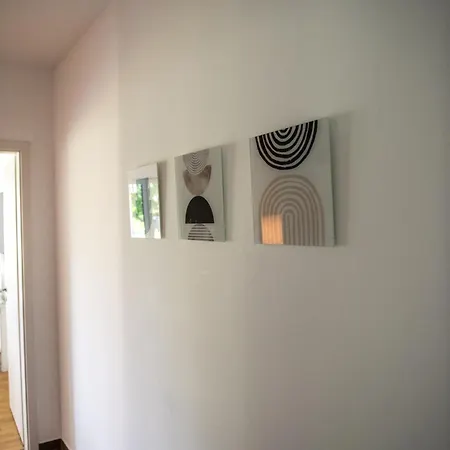 Potsdams Traumwohnung Mit 6 Schlafmoeglichkeiten Und Terrasse 포츠담