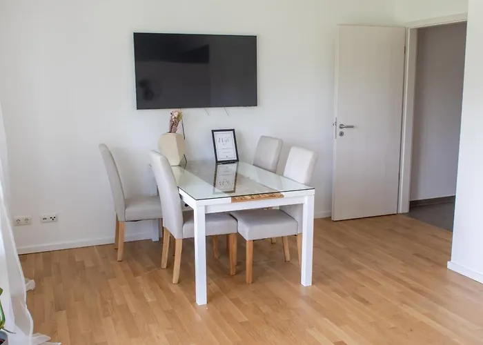 Potsdams Traumwohnung Mit 6 Schlafmoeglichkeiten Und Terrasse *