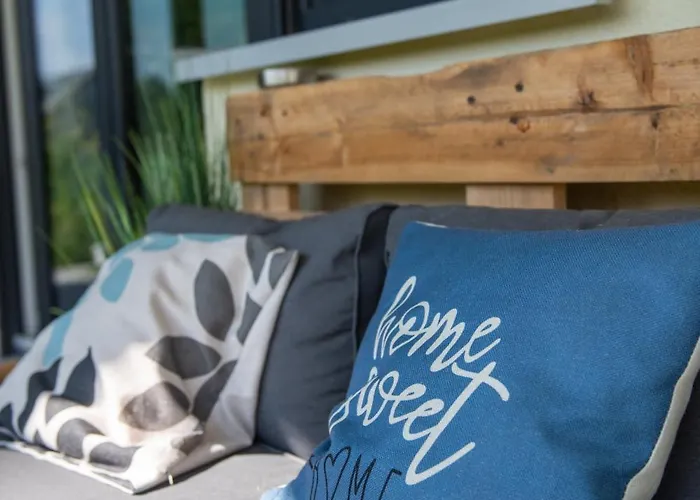 Potsdams Traumwohnung Mit 6 Schlafmoeglichkeiten Und Terrasse